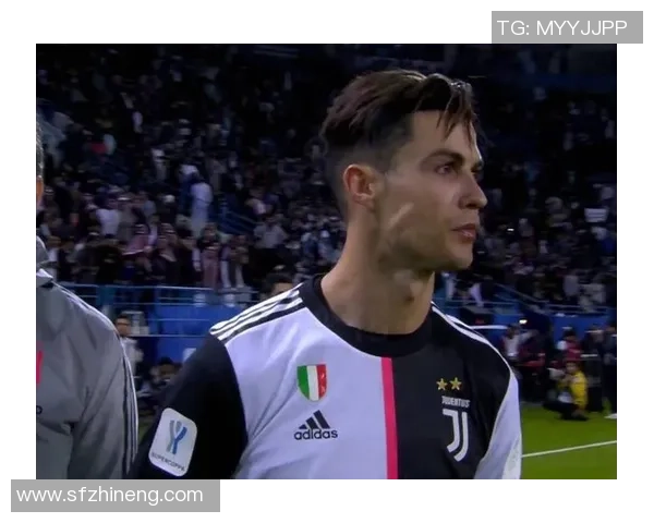 全球足球巨星C罗精彩瞬间图片集锦展现他的辉煌职业生涯与个人魅力