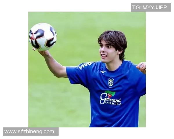 央视新闻报道的足球明星盘点及其精彩瞬间回顾