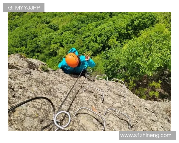从零开始的攀岩之旅全攻略:战术技巧与实战经验分享 从零开始的攀岩之旅全攻略:战术技巧与实战经验分享